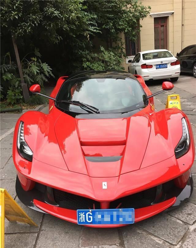 地级市老板5千万买跑车, 两台虽都是二手, 但懂车的人都说值