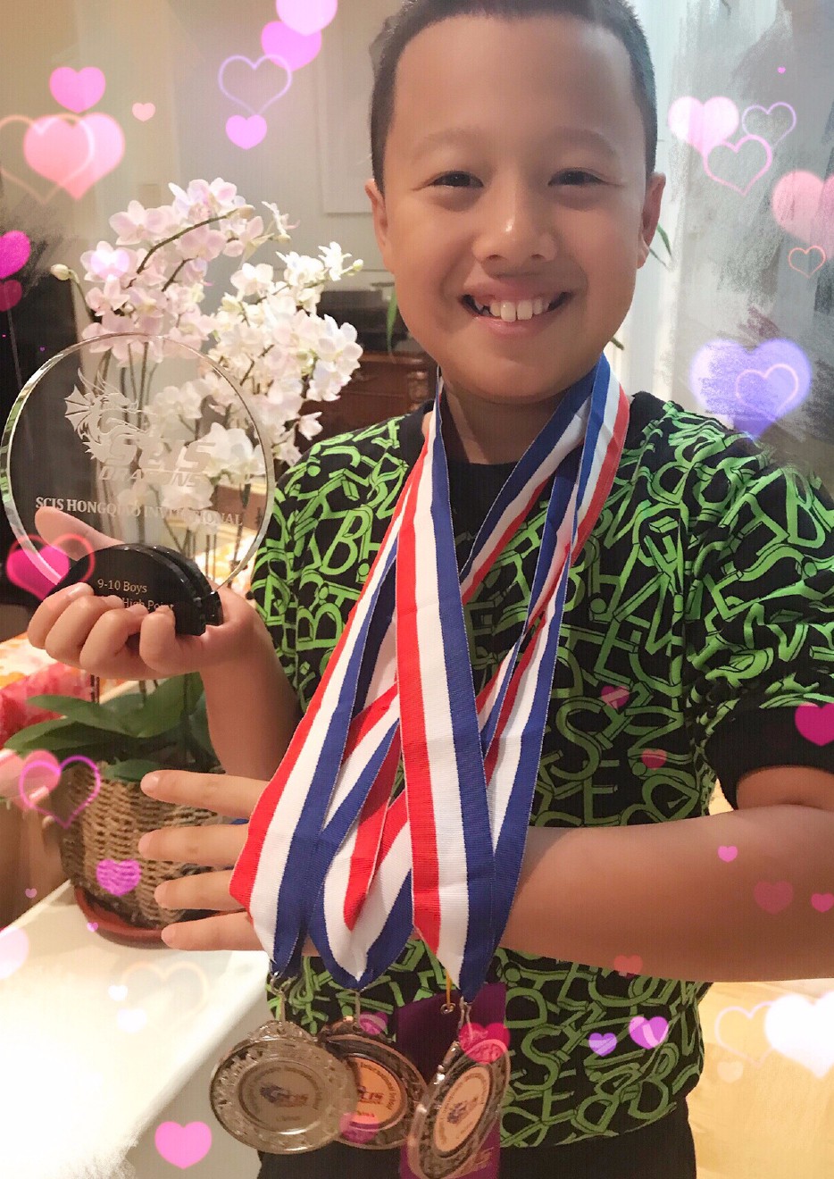 《祝你平安》孙悦的儿子长得越来越像妈,有网友却说快去整整牙齿