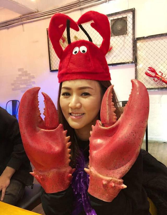 一个被遗忘的女歌手,嫁豪门没心思保养,45岁独自带着2个孩子|黎瑞恩