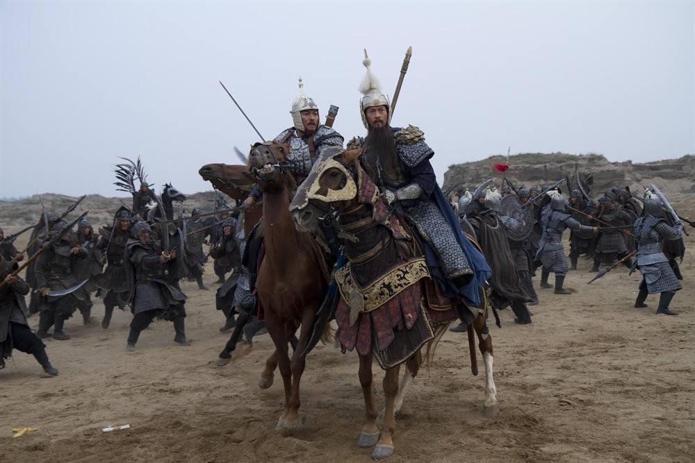 赵匡胤用一张白纸,镇住了两员大将|潘美|曹彬|赵匡胤_新浪新闻