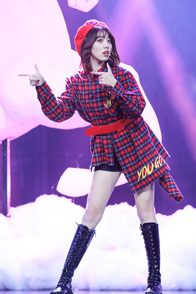 chic chili女子演唱组合初舞台公开 单曲燃炸《由你音乐榜样》