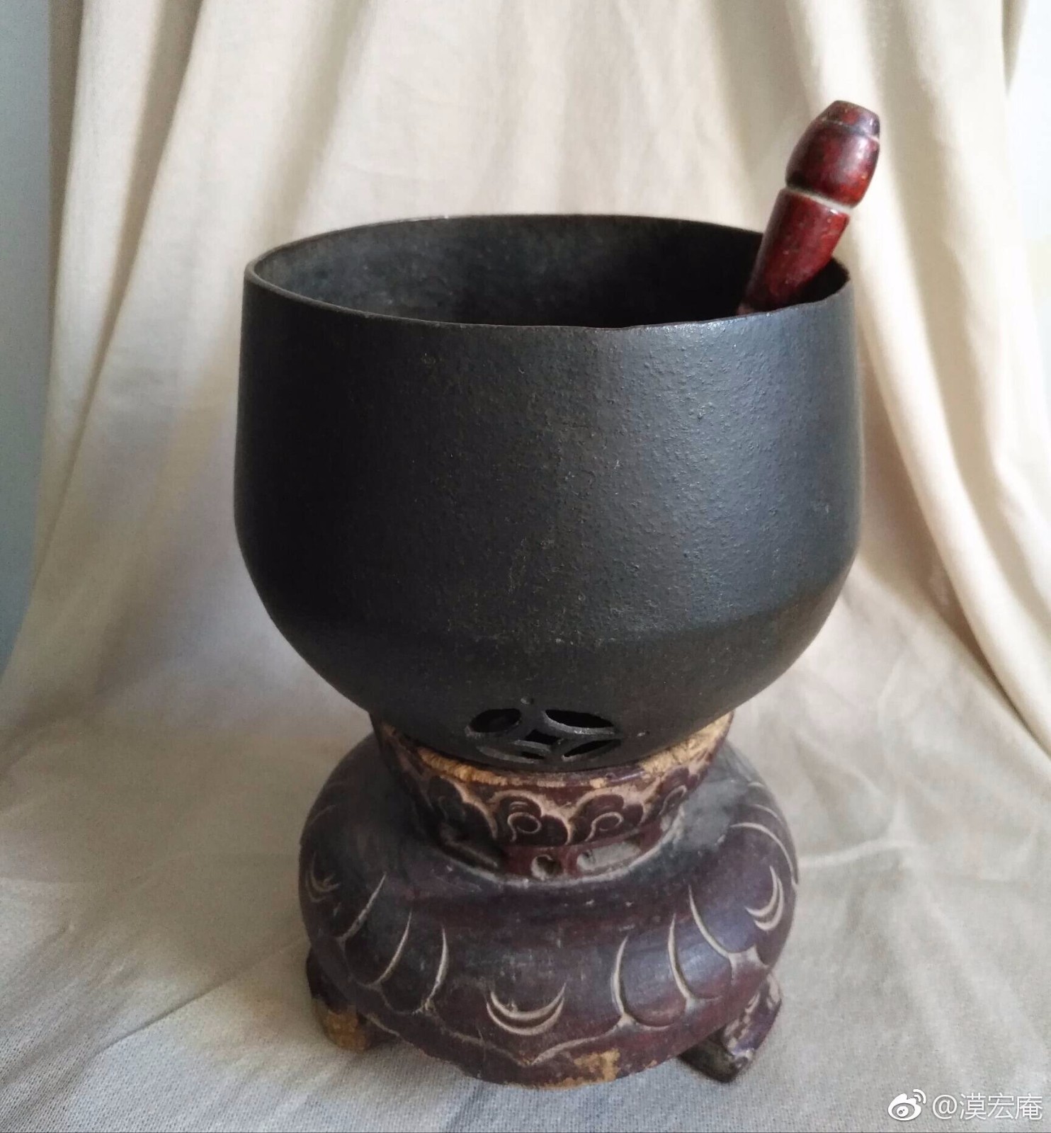 古代佛门法器青铜磬