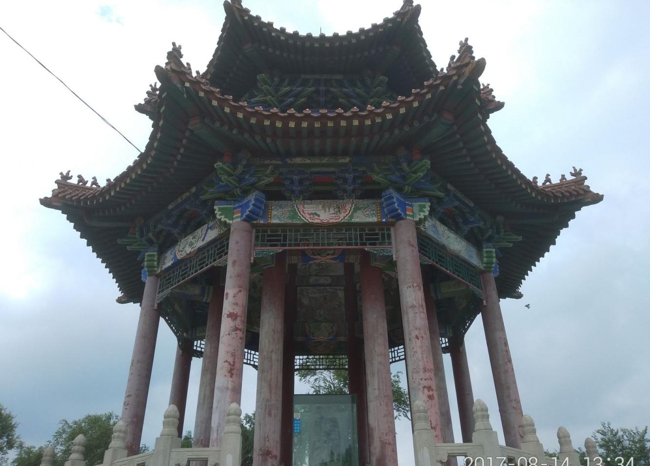 弄潮逐浪, 惠及千载, 观海听涛, 泽被万民--禹城市禹王亭博物馆