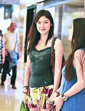 乐基儿下月再婚 黎明迟未祝福