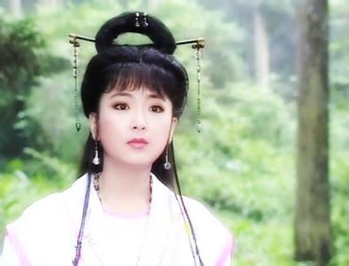 赵永馨是艺校毕业的,毕业后也出演了很多经典的影视作品,像电影《冰雪