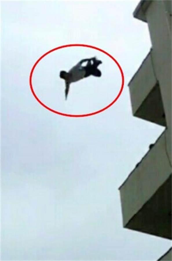 日本男星高空训练坠落死亡年仅21岁各路粉丝心疼不已