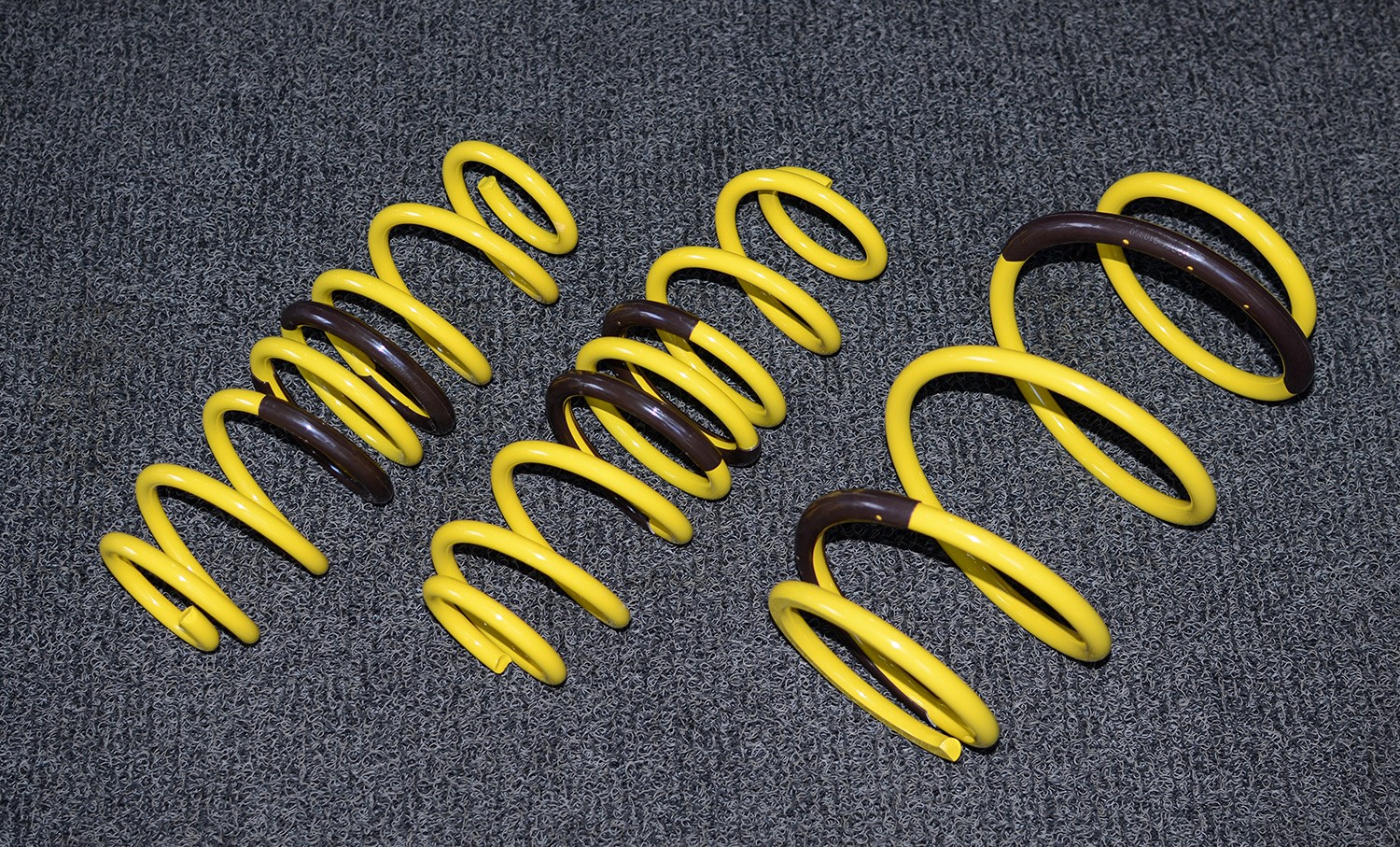 丰田八代凯美瑞改装德国tei racing短弹簧