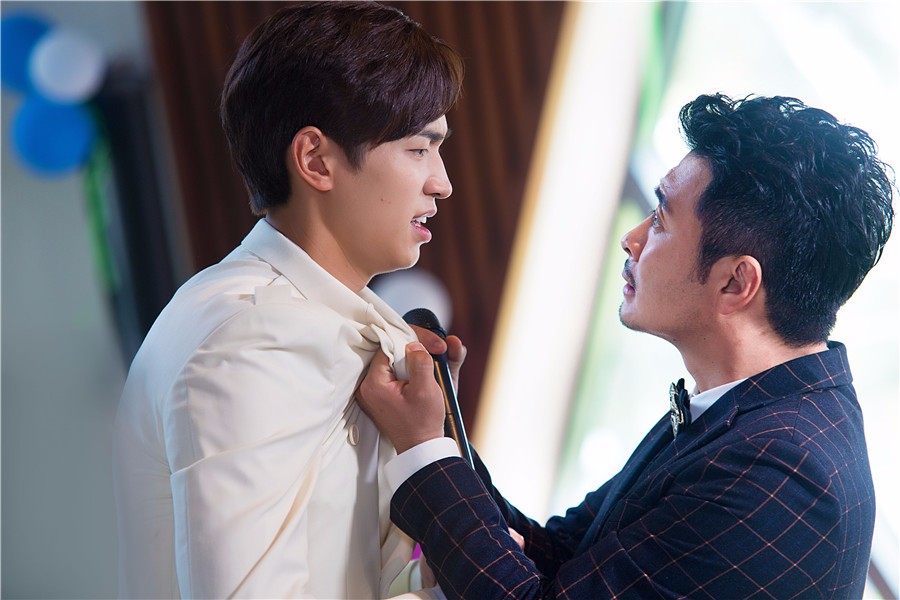 黄俊鹏"花样"剧照曝光 展"千面"演技获观众认可