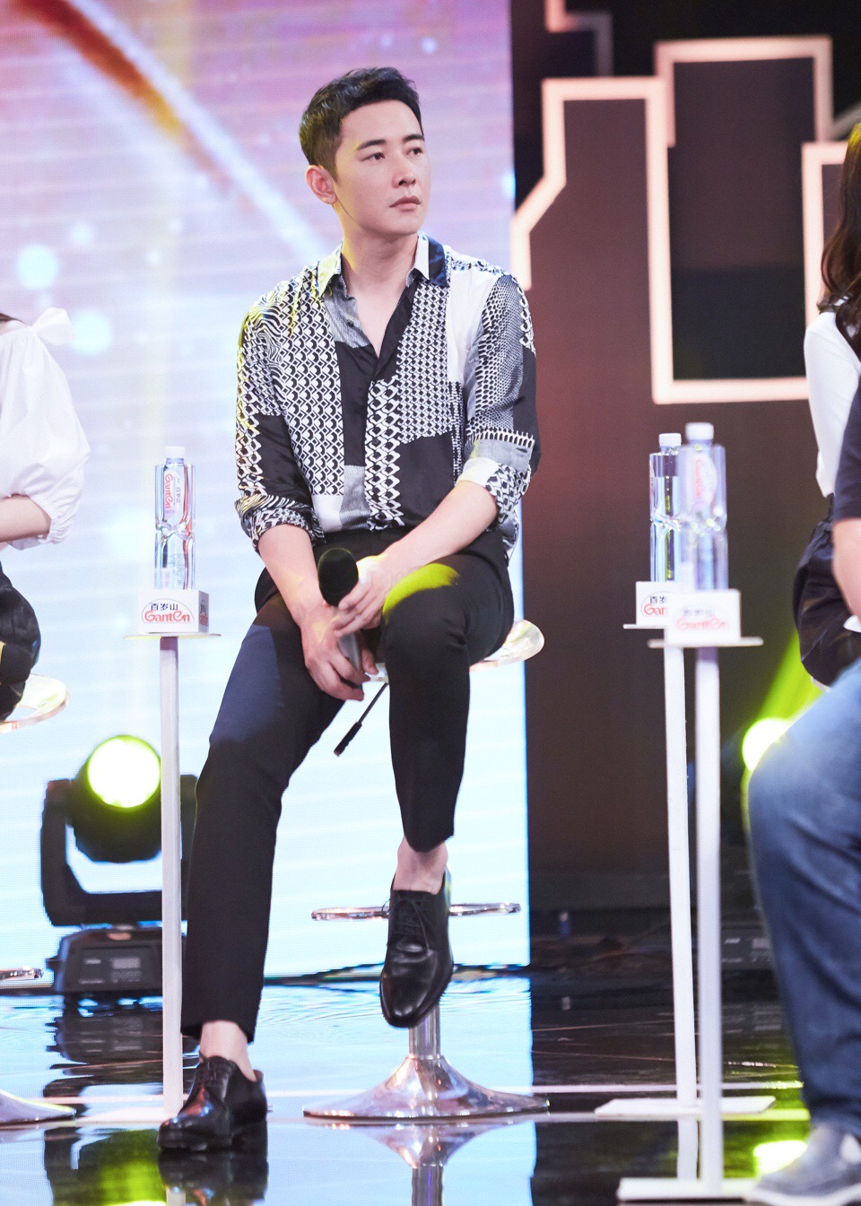 ,《归去来》首集播出!20:30,大戏看北京、东方