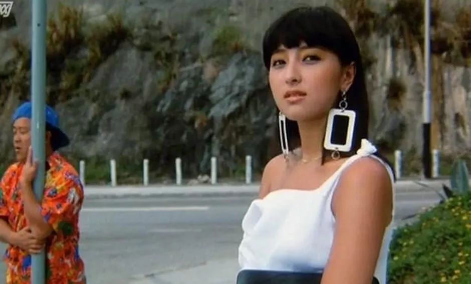 上山诗钠出生在香港,不过听名字就能知道她有中日血统,不过因为都是