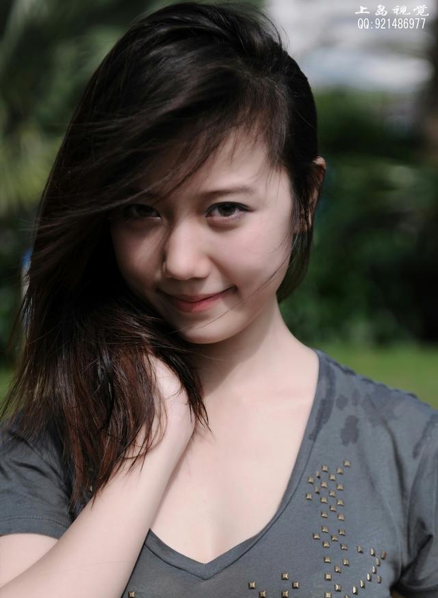 在海南读书的西安姑娘黄译萱,2011中国海南国际旅游岛"海南航空天使"