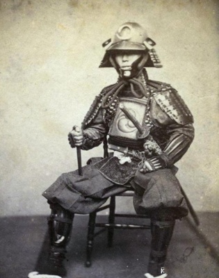 老照片:看看百年前的日本武士长什么样,最后一张像杀马特!