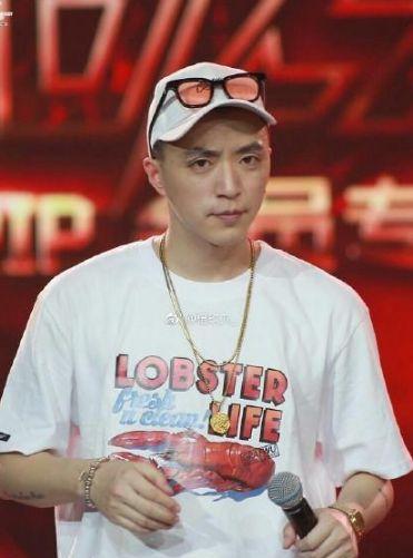 为什么中国有嘻哈中的选手都认同jonyj的实力