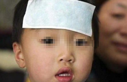 淘淘的妈妈也快折腾崩溃了.