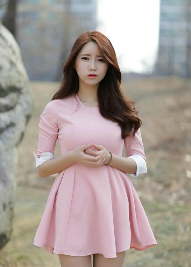 可爱表情完美女人