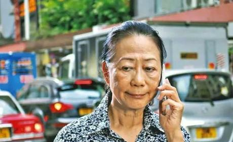 她是最经典梅超风,刘德华也十分尊敬她,今仍活跃影坛却满头白发