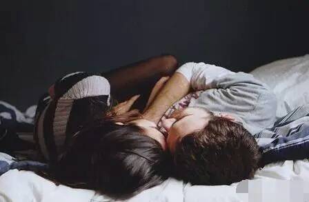 �����°���������ŵ�һ��İ������ζ����������ʺ�������æ��Ǹ