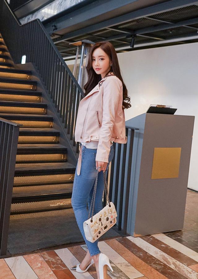 允珠休闲摄影高腰牛仔完美腿型美出天际
