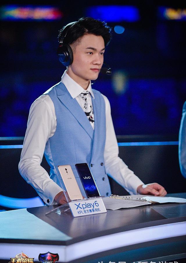 kpl解说瓶子专访:一个网站编辑如何蜕变成一流解说