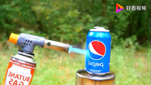 未开封的可乐用1000度的高温加热会怎么样看着太刺激了