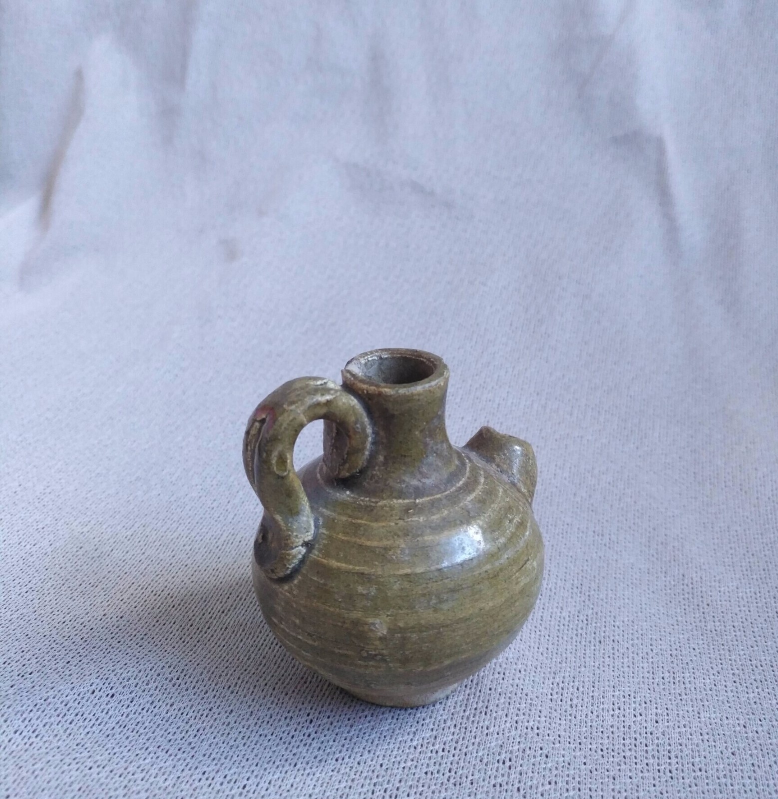 唐代壶形青釉砚滴