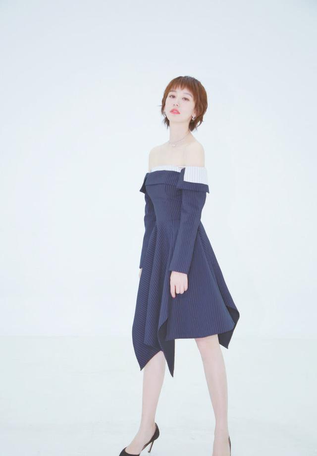 李好老婆郭晓敏晒美照香肩长腿抢镜,称二胎后体力超好引网友催生