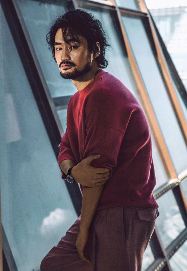 袁弘这形象适合《爱情公寓》网友:还是回到隔壁剧组吧!