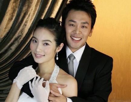 她奉子成婚13天就闪离,怀15周的孩子被老公踢掉,今活得依旧潇洒