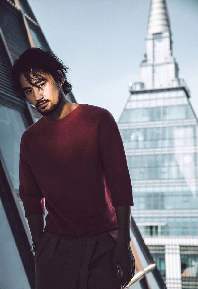 袁弘这形象适合《爱情公寓》网友:还是回到隔壁剧组吧!