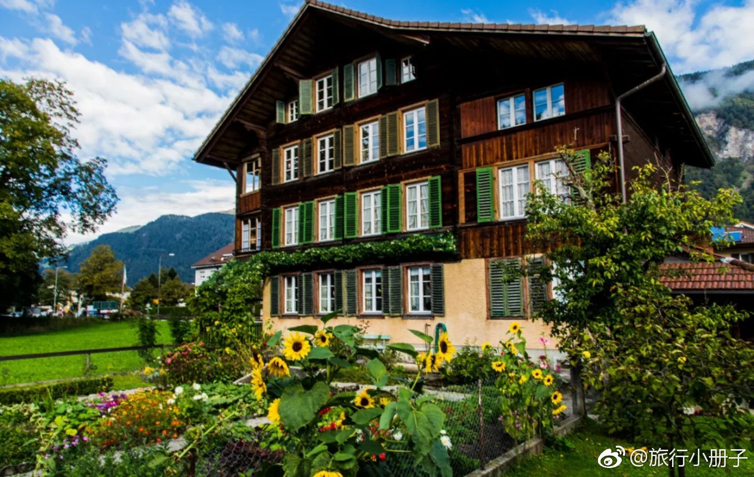 瑞士因特拉肯—因"欧洲脊梁"少女峰而闻名遐迩的旅游小镇