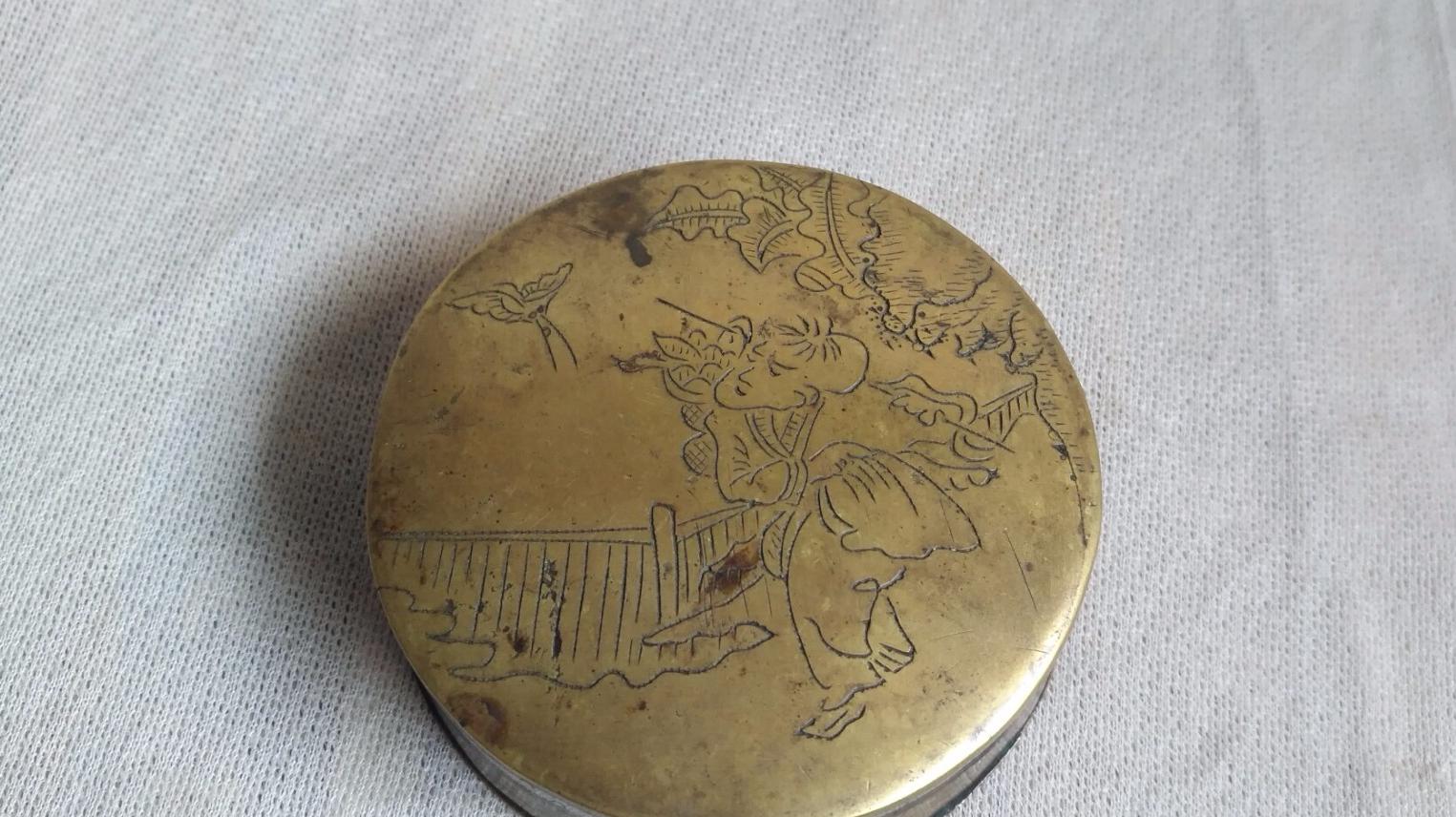 清代丙午年文清雅玩人物纹刻铜墨盒