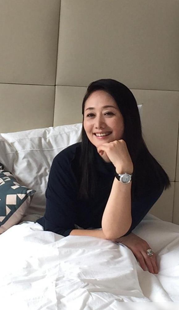 不过即便这样,娟子还是会经常健身,难怪她能保持这么好的气质和身材