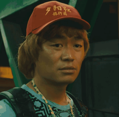 一开场,王宝强与一行人就被困在一个小岛上,然而这次宝宝一秒放出灵魂