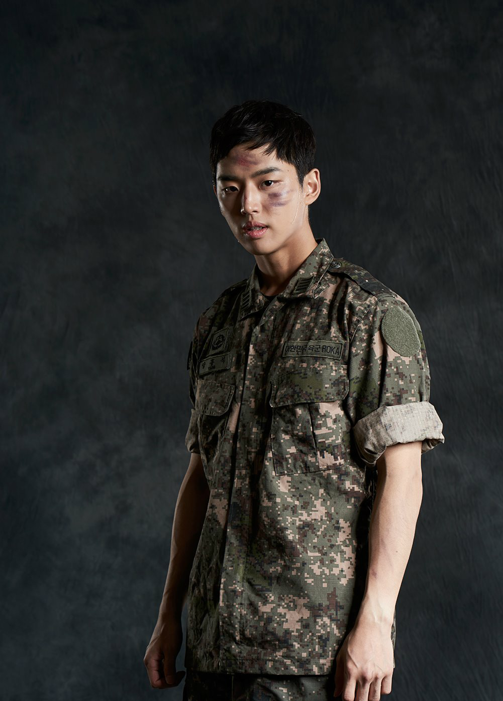 英气十足,pentagon梁洪硕,真正的男人300