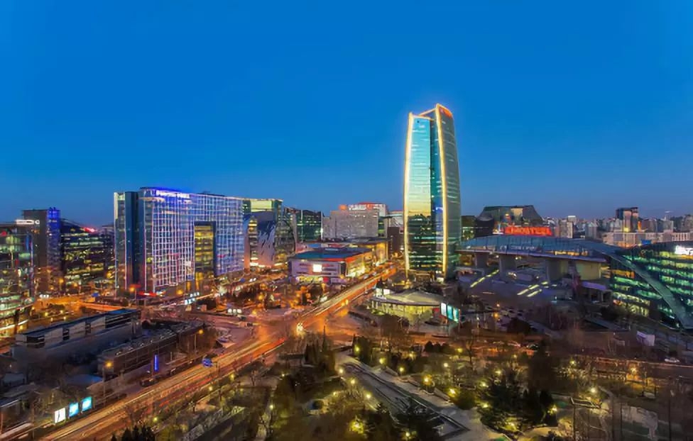 2017年,中关村科学城范围扩大至海淀全域,将北部生态科技新区和"三山