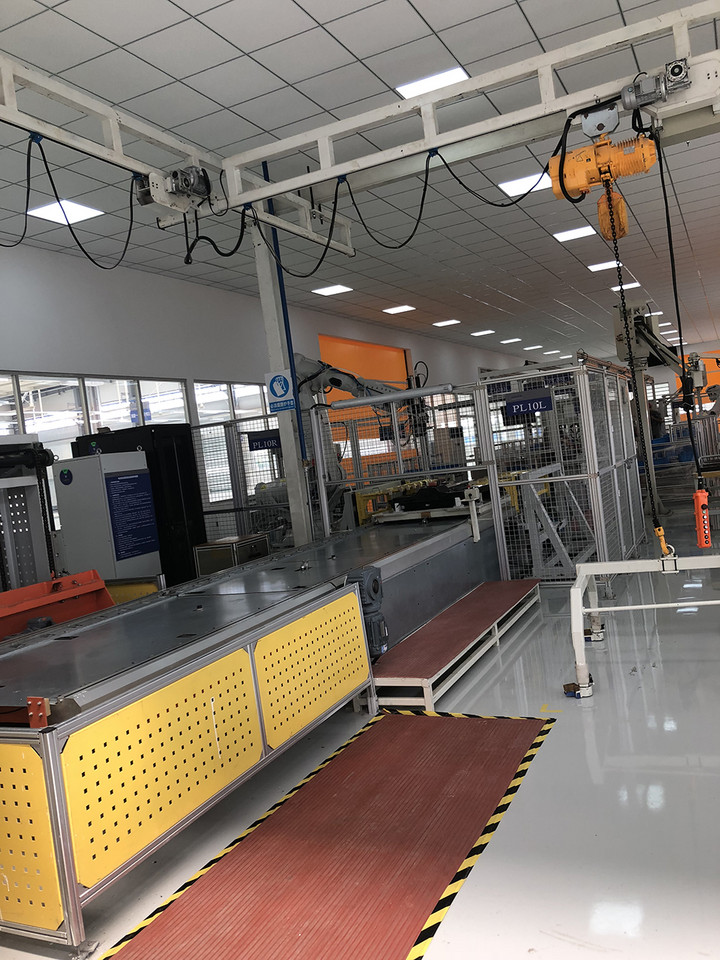 总装传统四大工艺,还另外设立了pack生产线,pack生产线位于总装车间内