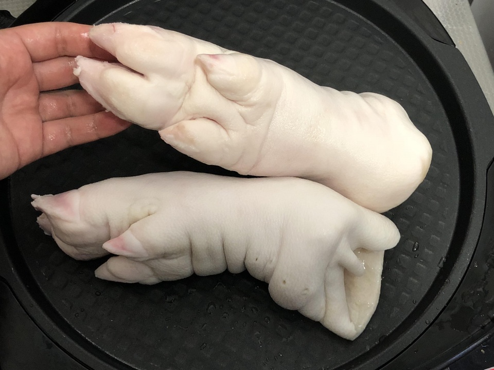 看好了这才是猪蹄最好的吃法做法简单不油腻一顿我能啃3只
