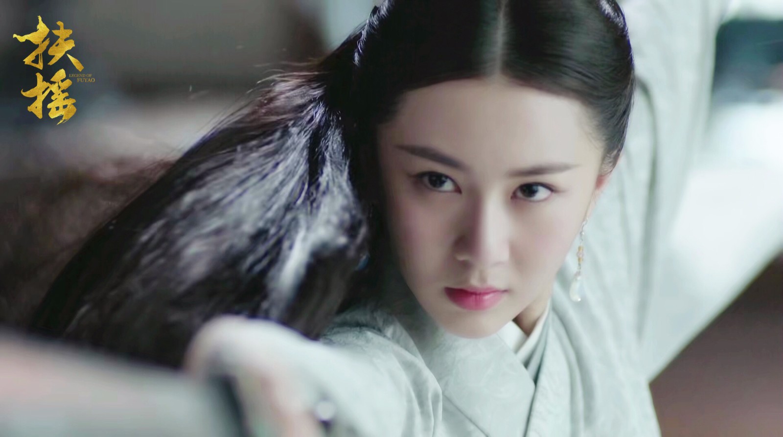 刘颖伦《扶摇》秒变女装真身 与师兄阮经天比武一较高下