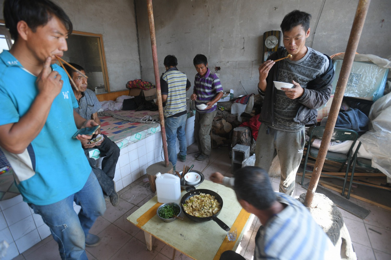 90后打工仔成包工头,年收入30万