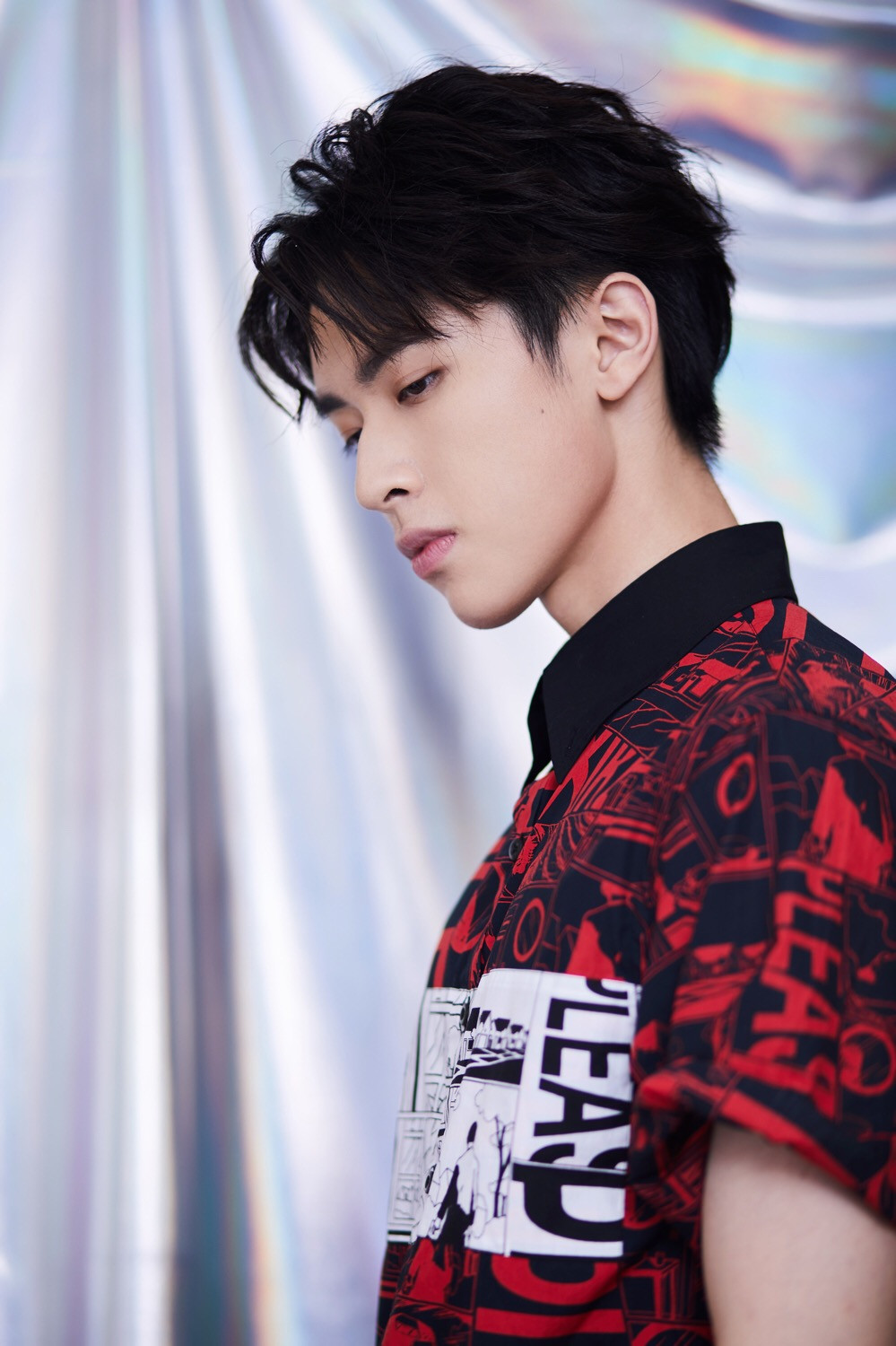 张逸杰亮相影业年度发布会 新剧《网球少年》揭开面纱引期待