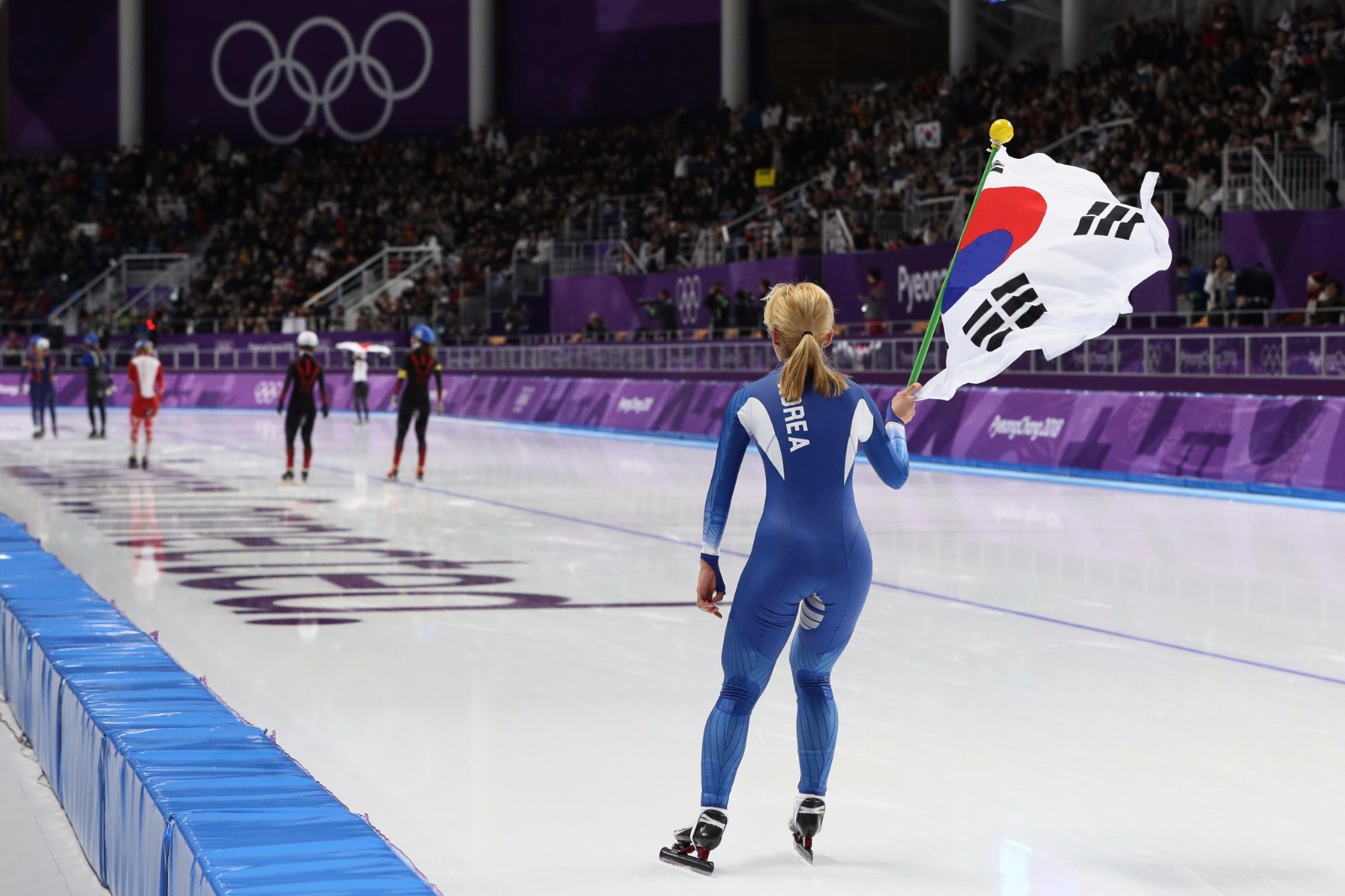 平昌冬奥会她抱怨队友引发内讧 拿银牌跪地忏悔如今住院|金宝凛|速度