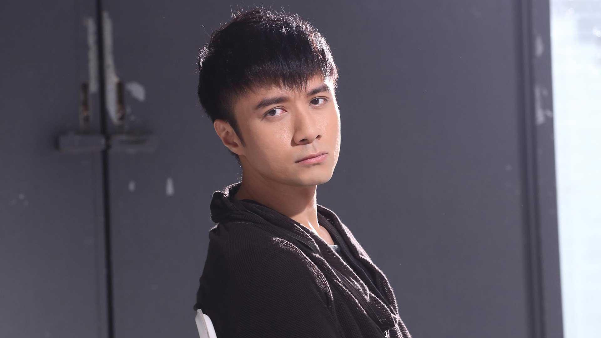 古巨基晒老公视角为妻子庆祝51岁生日,雪糕代替蛋糕依旧浪漫