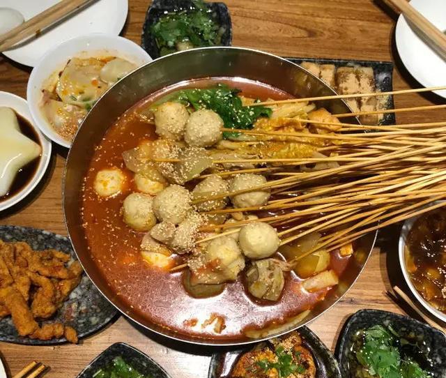 上海这些串串店,好吃又实惠,让你这个冬天巴适得很!
