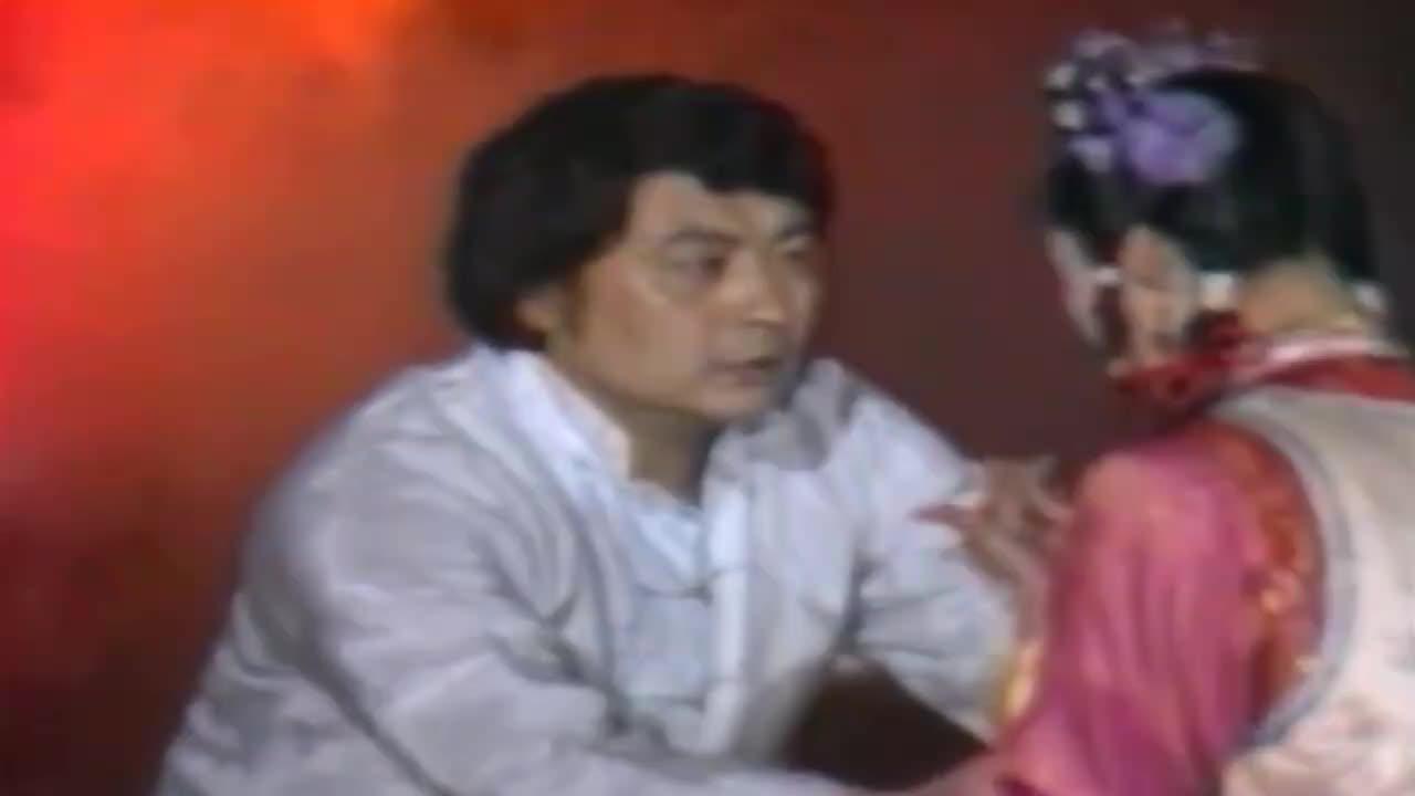 电视剧《五星红旗迎风飘扬》片段:聂荣臻协助