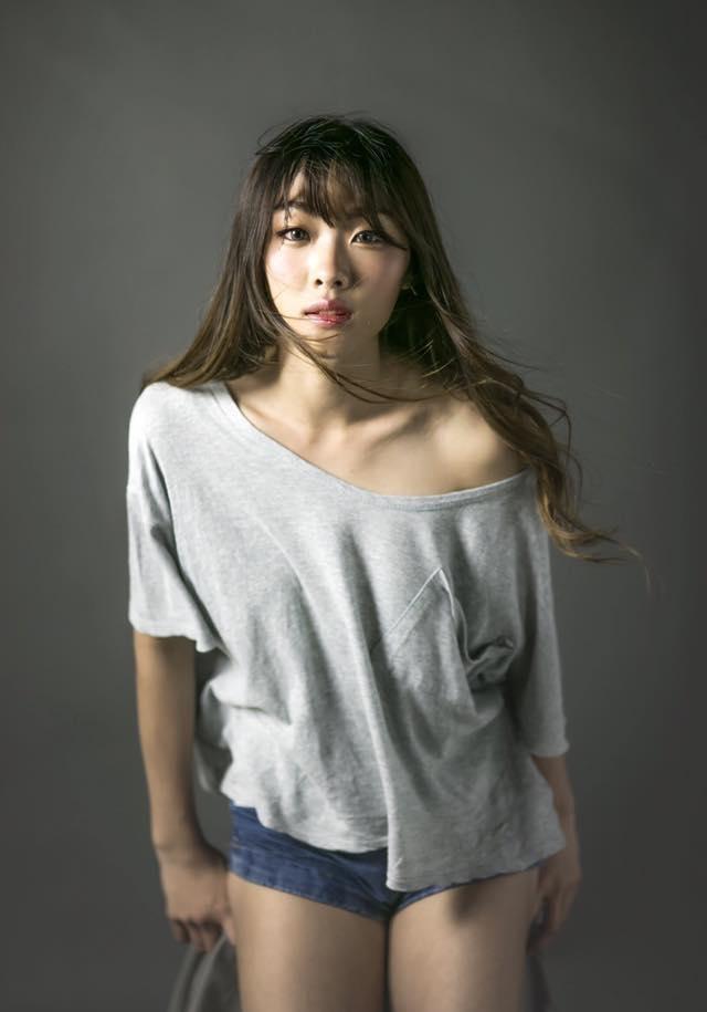 跳高女神杨文蔚,很时尚的运动搭配