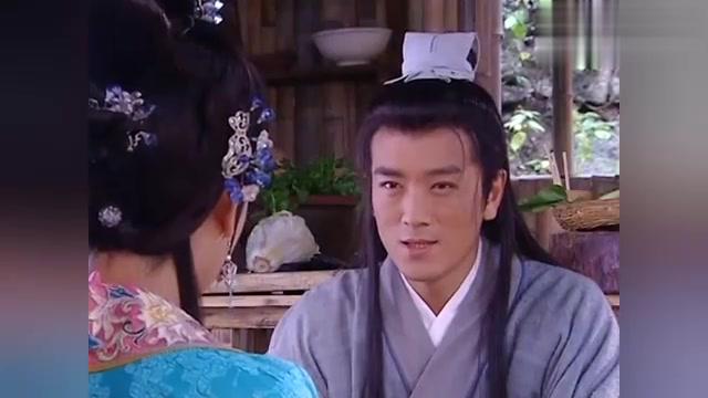 天仙配:槐树精来看董永,发现他和巧嘴在一起,感到十分意外