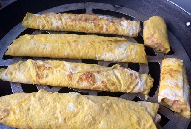 老妈亲自教我做的穰饸比火腿肠好吃多还没上桌子就流口水