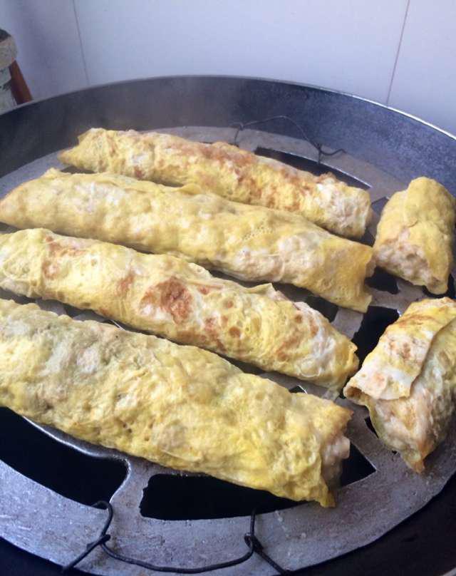 老妈亲自教我做的穰饸比火腿肠好吃多还没上桌子就流口水