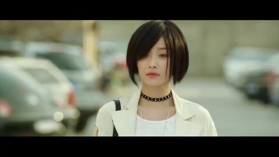 28岁未成年:小凉夏好不容易出来找严岩,却看见令人揪心的一幕