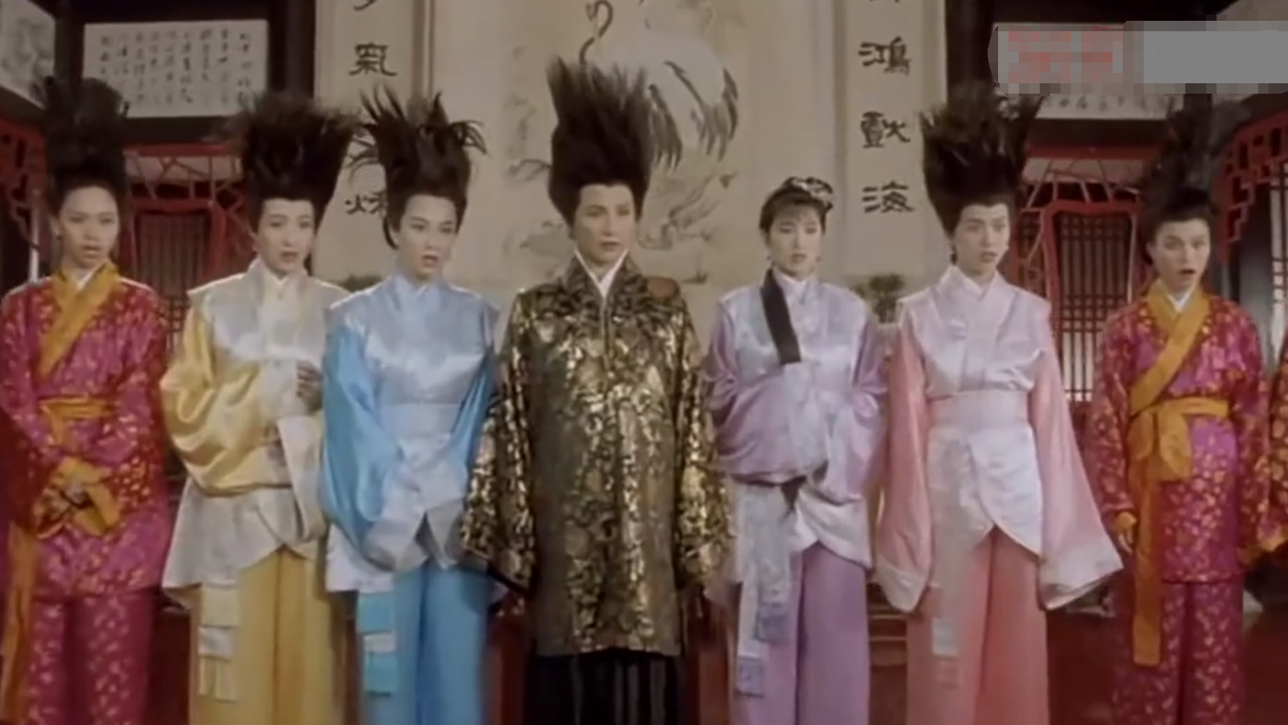 唐伯虎敲鼓的感觉太神奇了,让人非常舒服,华夫人头发都竖起来了